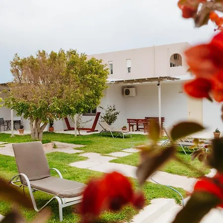 Finikas Apart Otel *
