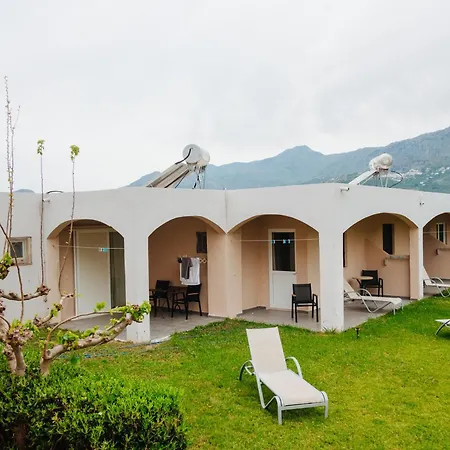 Finikas Lejlighedshotel