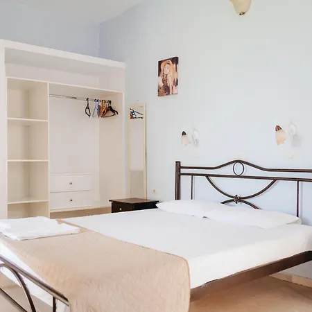 Finikas Apart Otel *